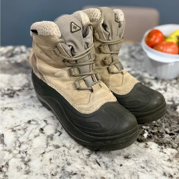 Columbia Cascadian Trinity Boots woman’s size 6.5 - Picture 4 of 15